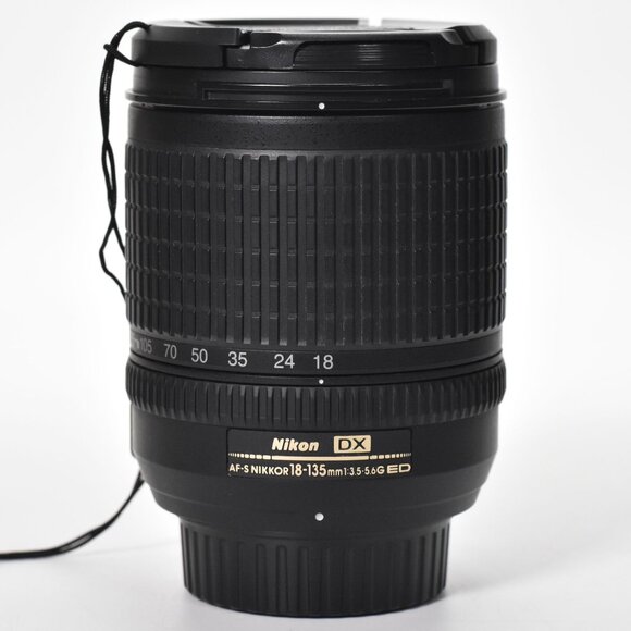 Nikon D80 Outfit SLR Digital Camera 10.2MP 18-135mm Lens 11,790 Clicks 32GB SD - Picture 11 of 16